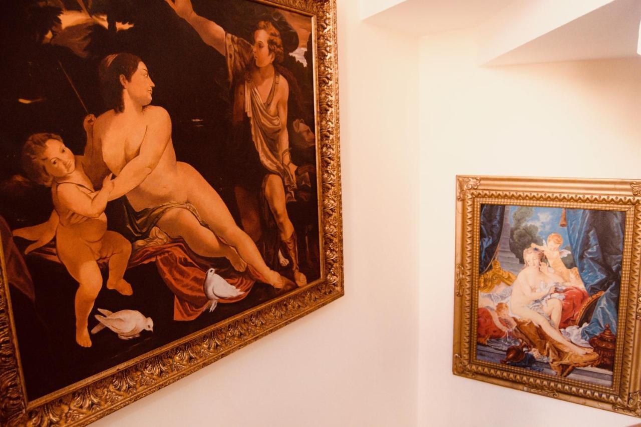 Brilant Antik Hotel Тирана Екстериор снимка
